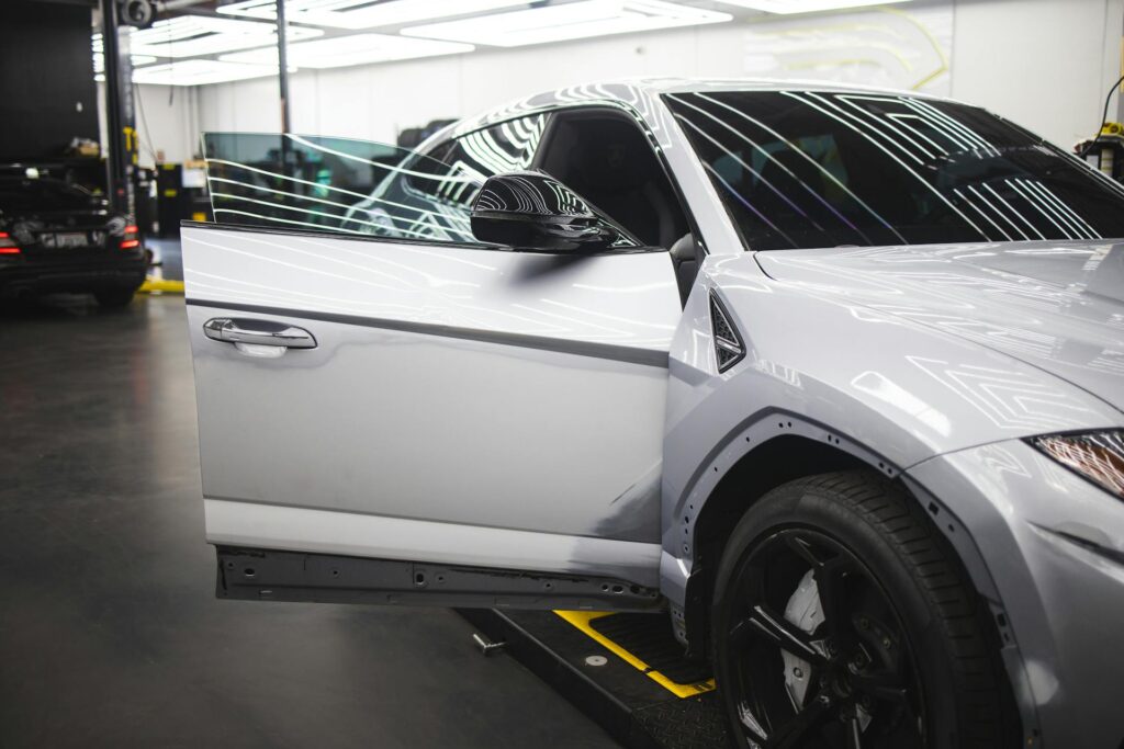Auto Door Glass Replacement